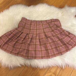 Trendy high waisted pink preppy skirt